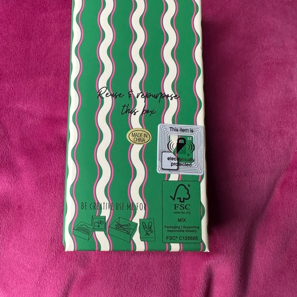 Piper K Blue Swan Key & Bag Charm - Picture 4 of 4